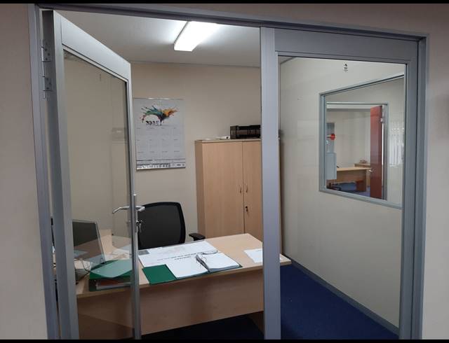 310M² OFFICE TO LET IN WESTVILLE